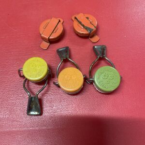VTG Travco "Tap 'N Cap" Bottle Top Stoppers Soda Beer Saver Metal Bottle Toppers